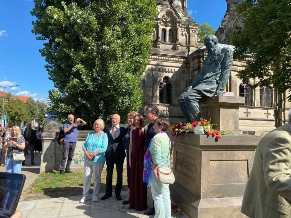 Unser Dostojewski – Denkmal :